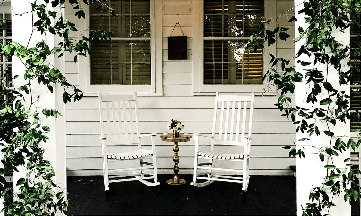 THE DEFINITIVE GUIDE TO BACKYARD MOSQUITO CONTROL